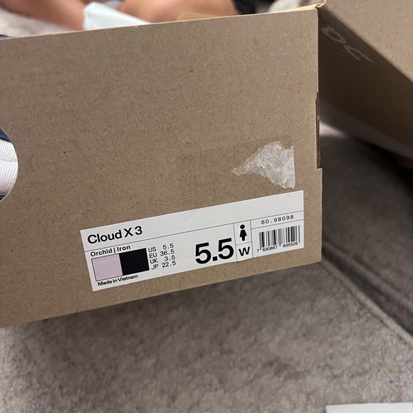 On CLOUD X 3 tennis shoes - Picture 3 of 3